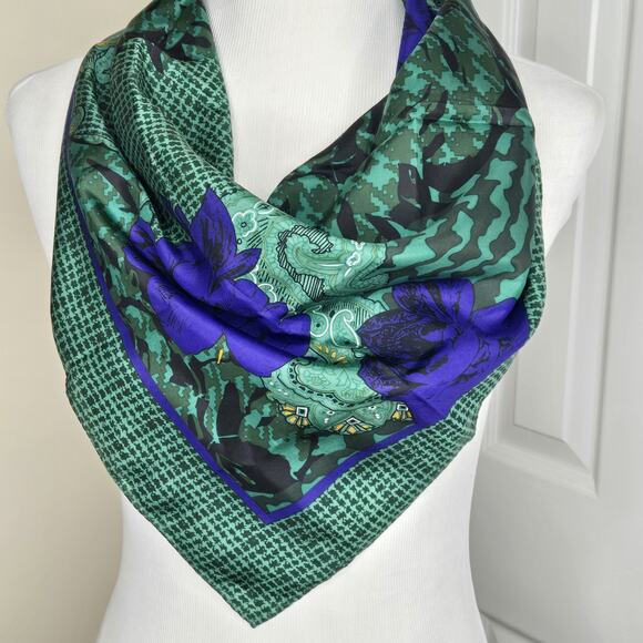 VTG Christian Dior Echarpes Scarf Floral Paisley Purple Green 100% Silk Square - Picture 1 of 8